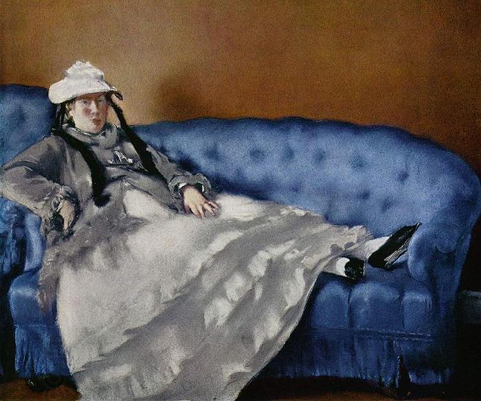 Edouard Manet Portrat der Frau Manet auf blauem Sofa